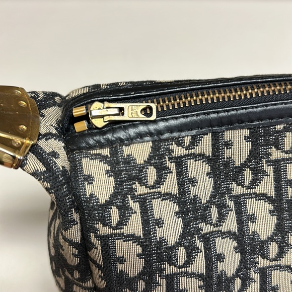 🔥🔥🔥Authentic Vintage Christian Dior Trotter Shoulder Bag - Picture 13 of 16